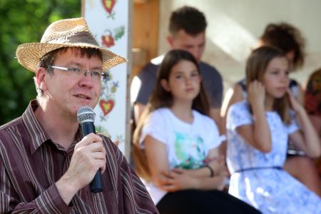 TONE GASPARI POMLADNA NOČ KAKO TE LJUBIM 08 FOTO LJUBO VUKELIČ